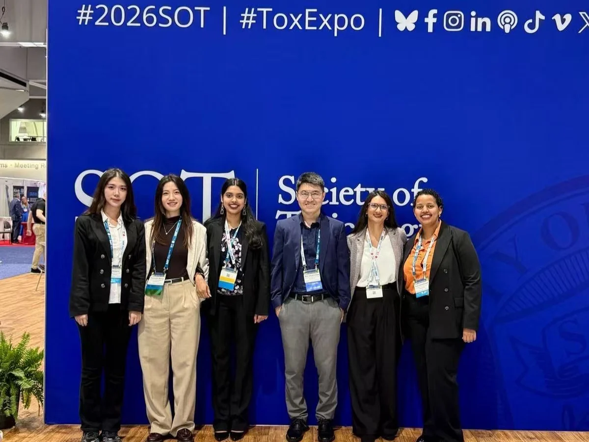 Chou Lab members together at the SOT 2026 meeting.